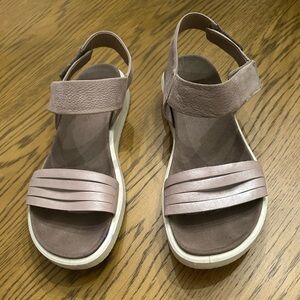 Ecco Sandals sz 9